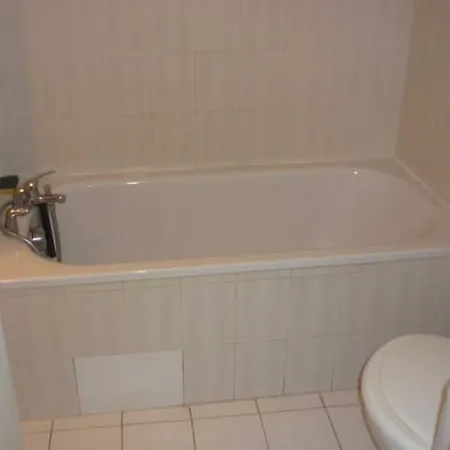 Studio Carqueiranne Apartment