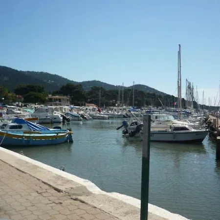 Studio Carqueiranne 아파트